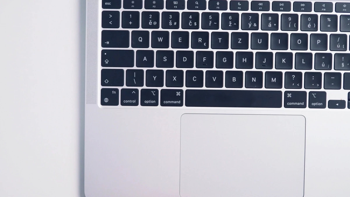 win-vs-mac-ctrl.webp