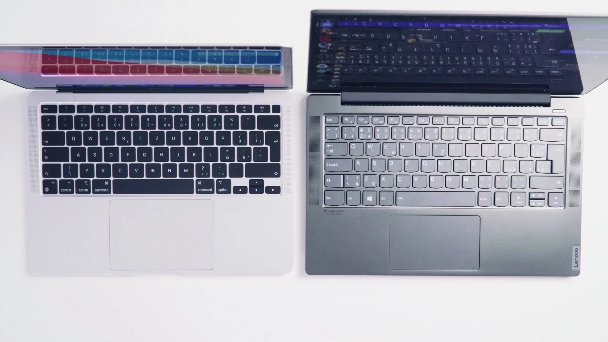win-vs-mac-klavesnice.webp