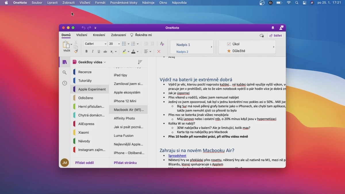 win-vs-mac-onenote.webp