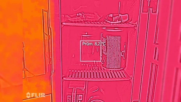 xbox-mini-fridge-nejlepsi-lednice-pro-hrace-7-59-screenshot.webp