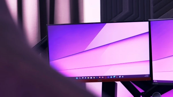 velke-srovnani-monitoru-ips-va-tn-oled-a-mini-led-5-3-screenshot.webp