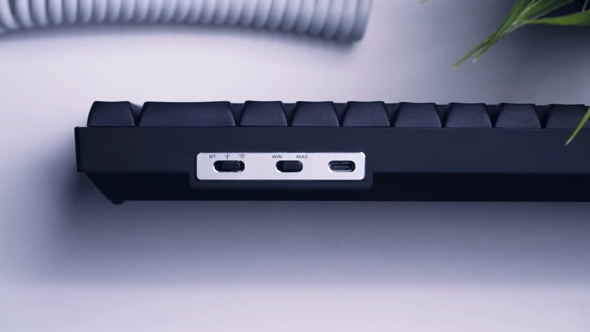 skvela-mini-klavesnice-od-alza-5-52-screenshot.webp