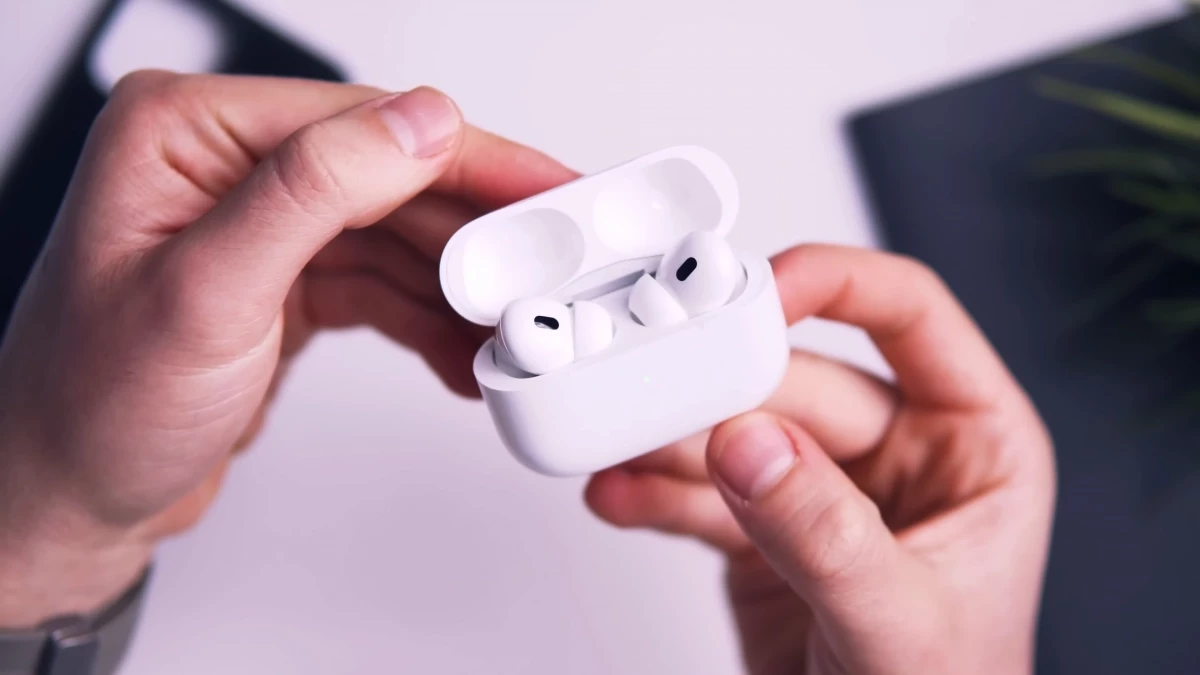 airpods-pro-1.webp