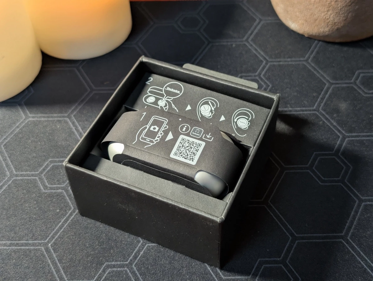 technics-eah-az100-box-5.webp