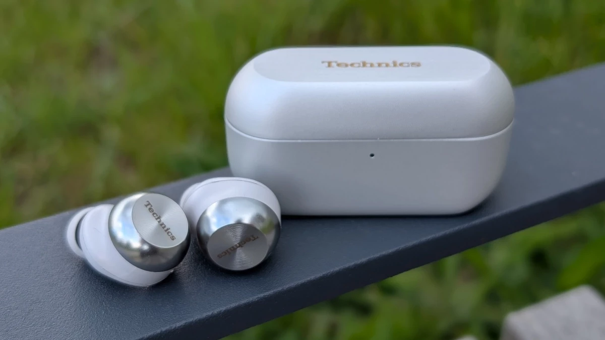 technics-eah-az100-orez-2.webp