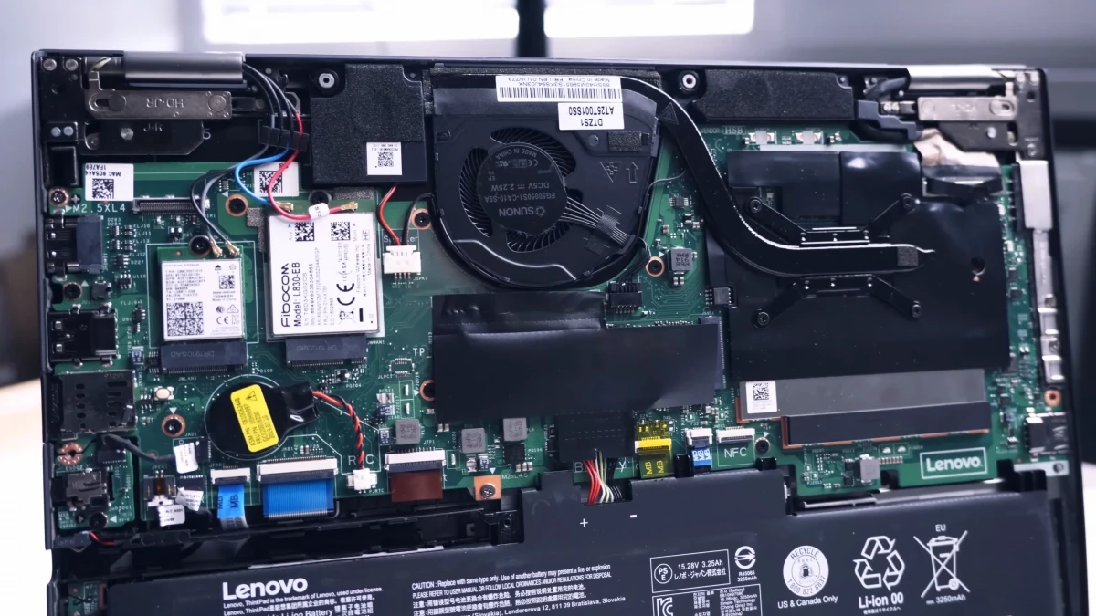 lenovo-yoga-repas-85.webp