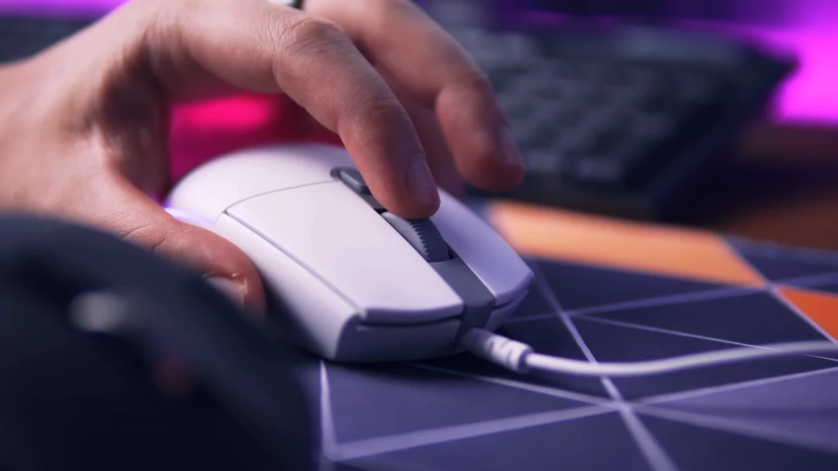 herni-mys-logitech-g102-36.webp