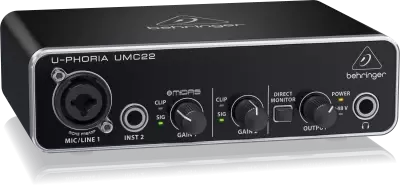 Behringer UMC22